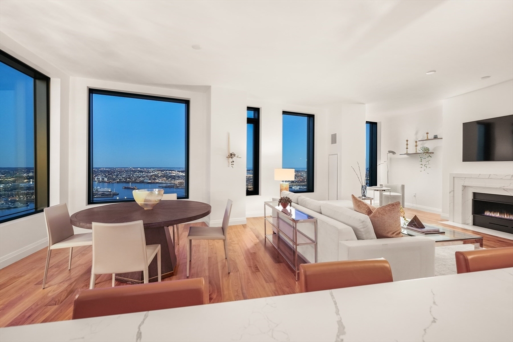 110 Sudbury St #3605