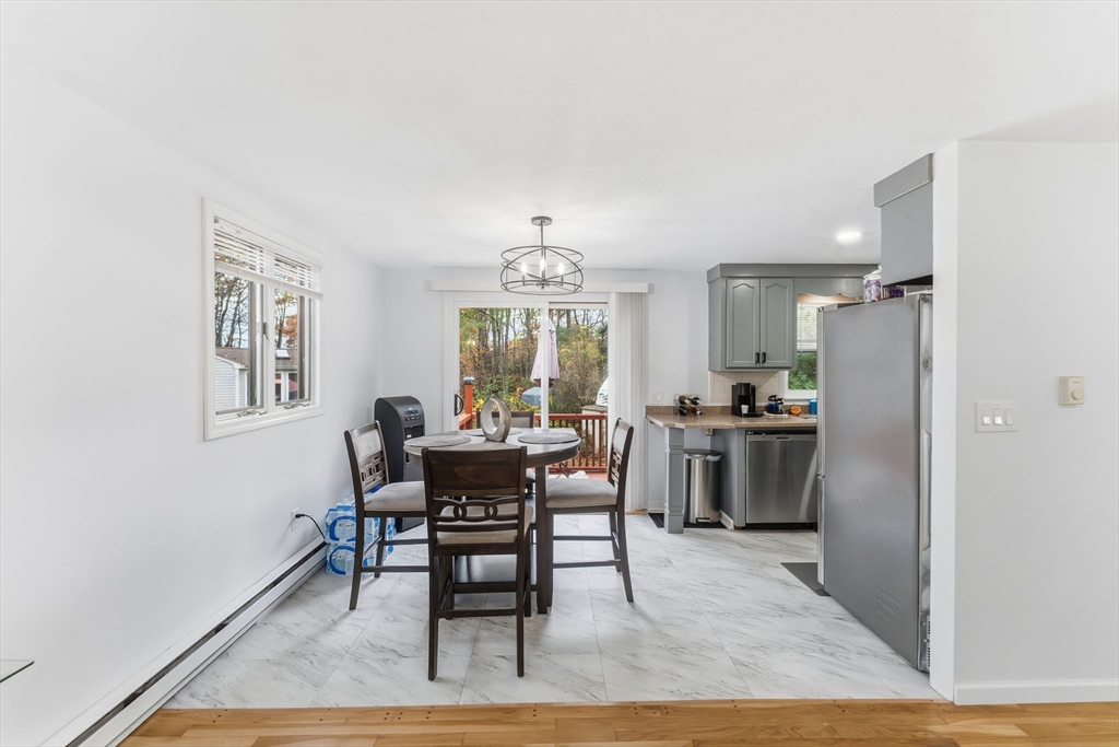 26 Wakefield Ave Webster, MA 01570