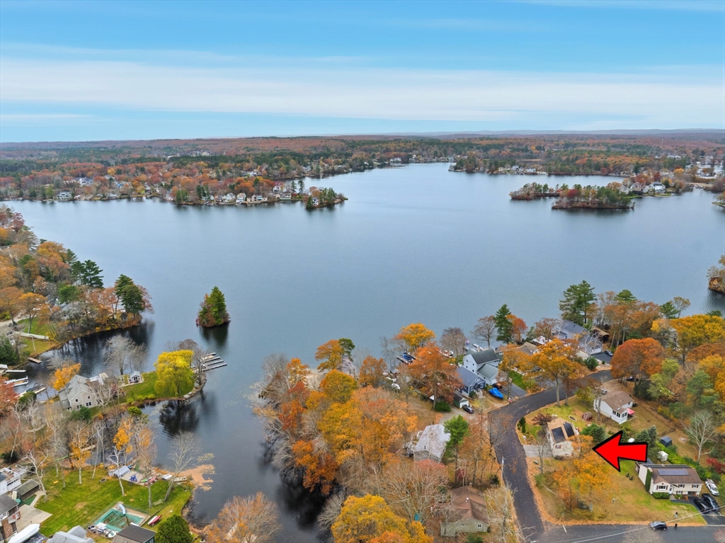 26 Wakefield Ave Webster, MA 01570