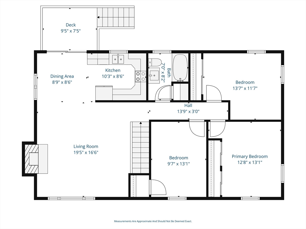 26 Wakefield Ave Webster, MA 01570