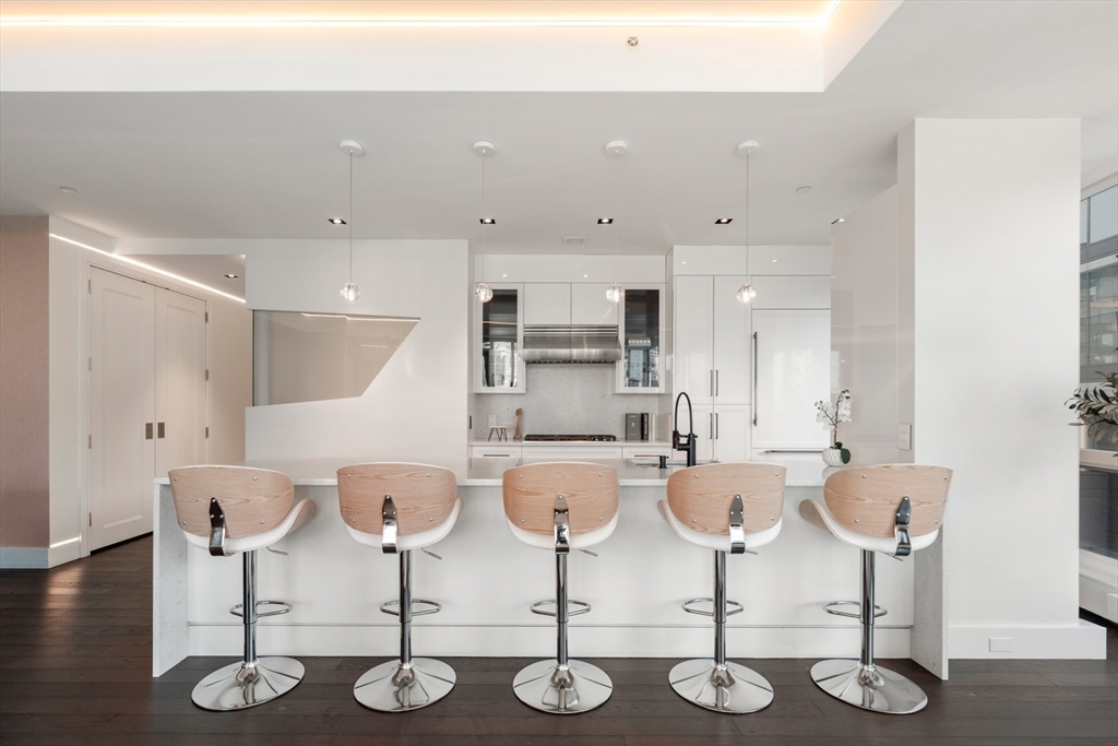 22 Liberty Dr #9 Boston, MA 02210