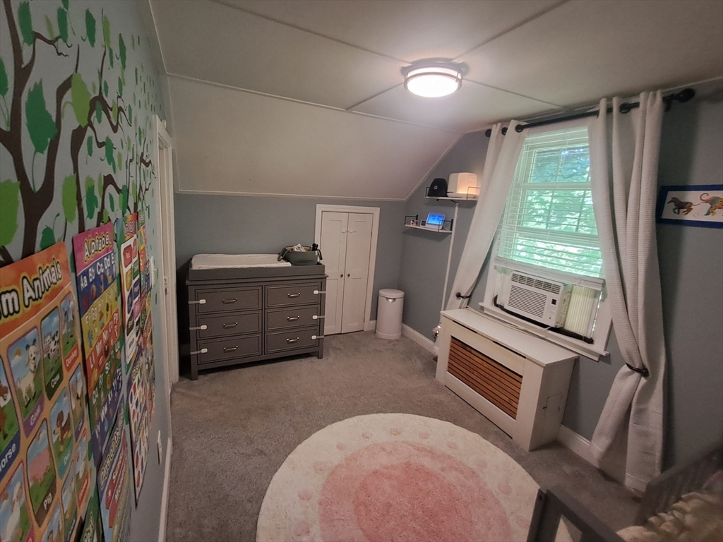 116 Parker Rd Wakefield, MA 01880