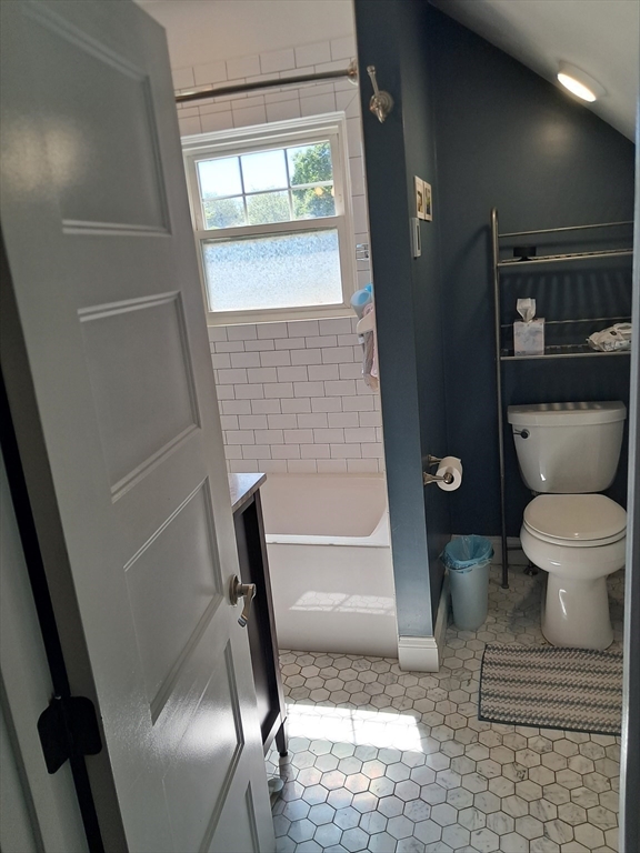 116 Parker Rd Wakefield, MA 01880