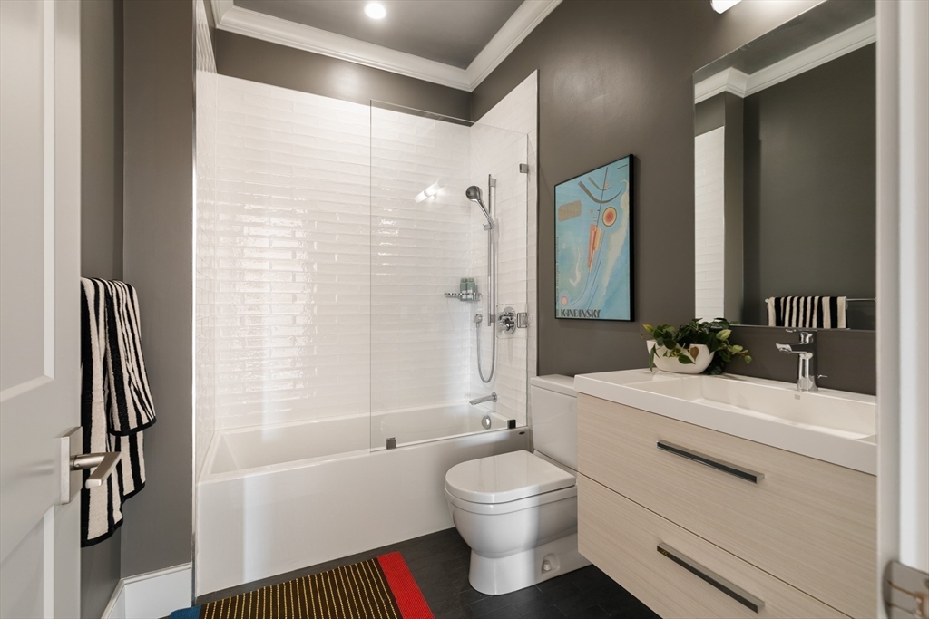 11 Tannery Brk Row #3 Somerville, MA 02144