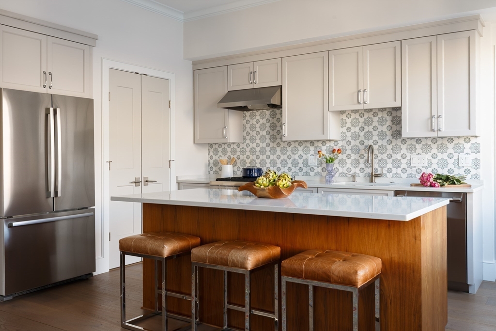 11 Tannery Brk Row #3 Somerville, MA 02144