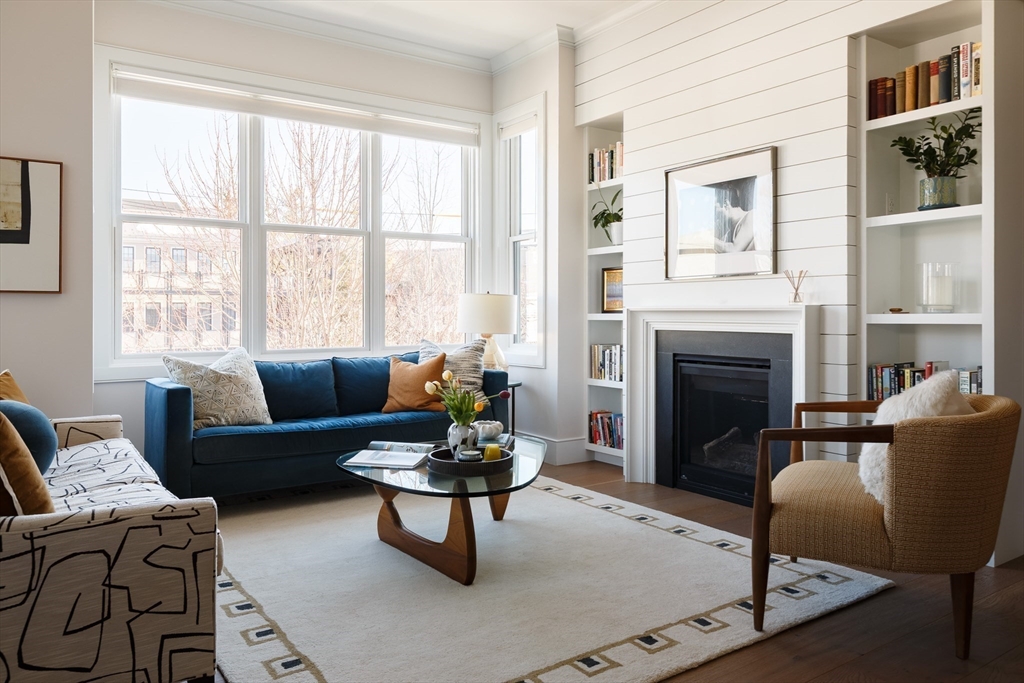 11 Tannery Brk Row #3 Somerville, MA 02144