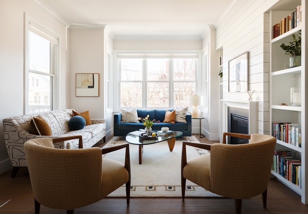 11 Tannery Brk Row #3 Somerville, MA 02144