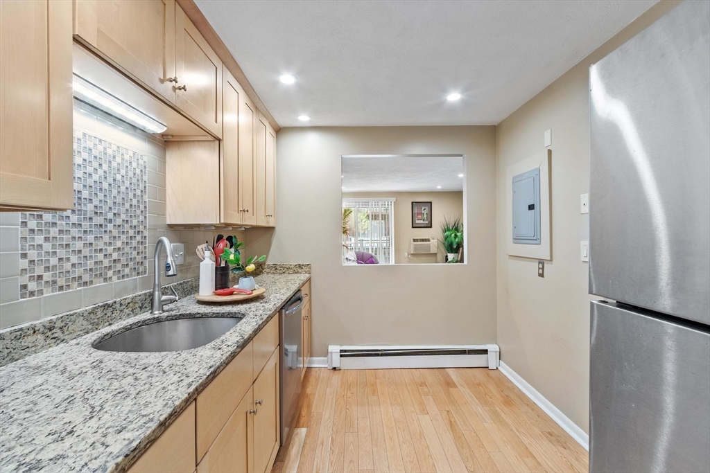 276 Albion St #12 Wakefield, MA 01880