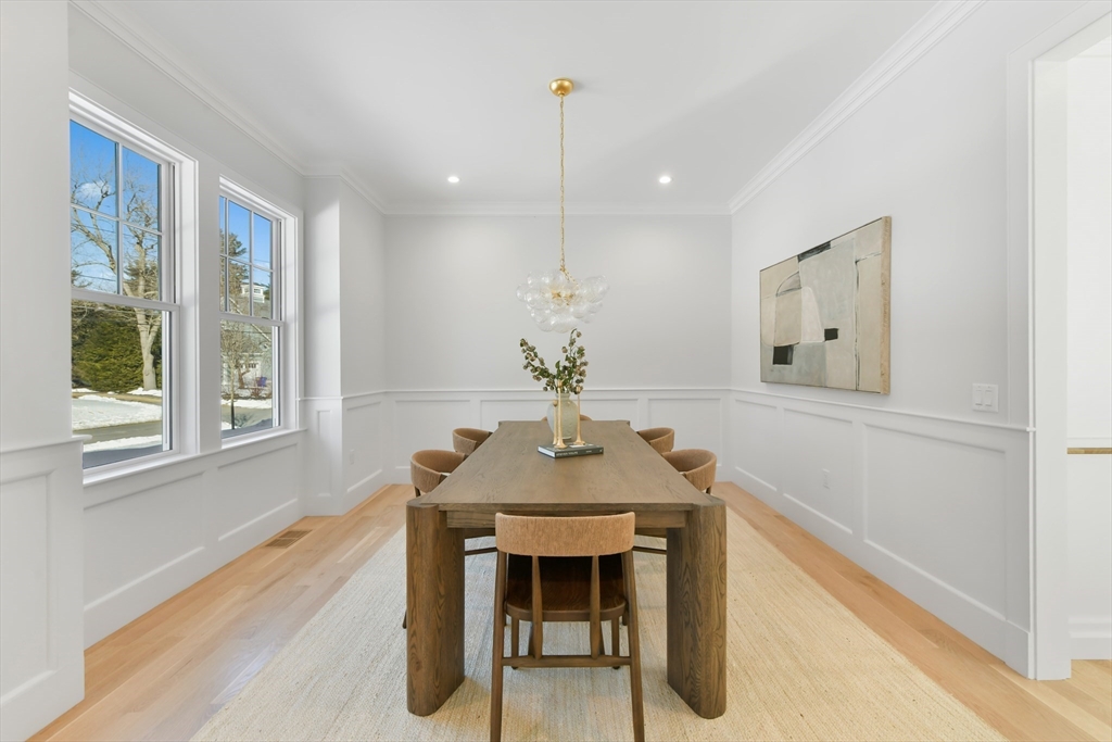 38 Parker Rd Wellesley, MA 02482