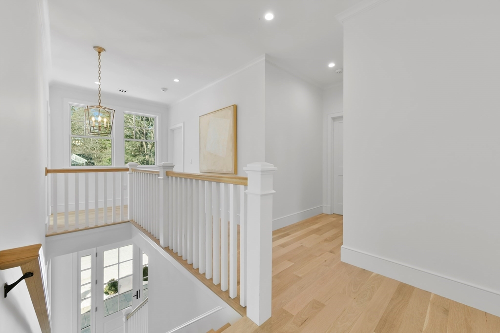 38 Parker Rd Wellesley, MA 02482