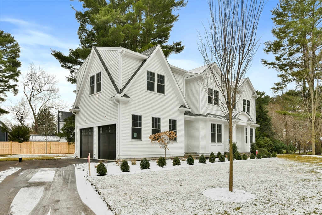38 Parker Rd Wellesley, MA 02482