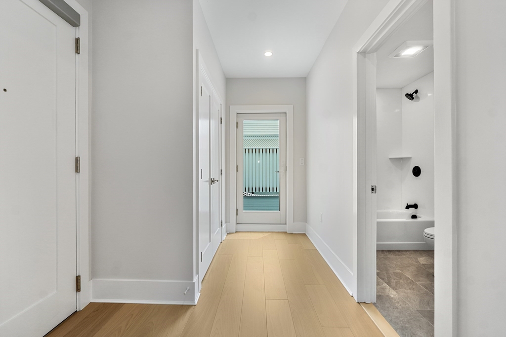 62 Foundry St #505 Wakefield, MA 01880