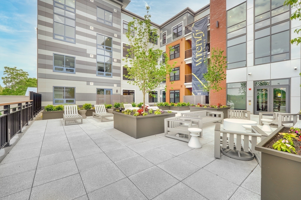 62 Foundry St #505 Wakefield, MA 01880