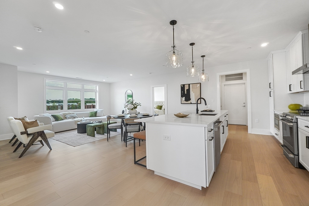 62 Foundry St #505 Wakefield, MA 01880