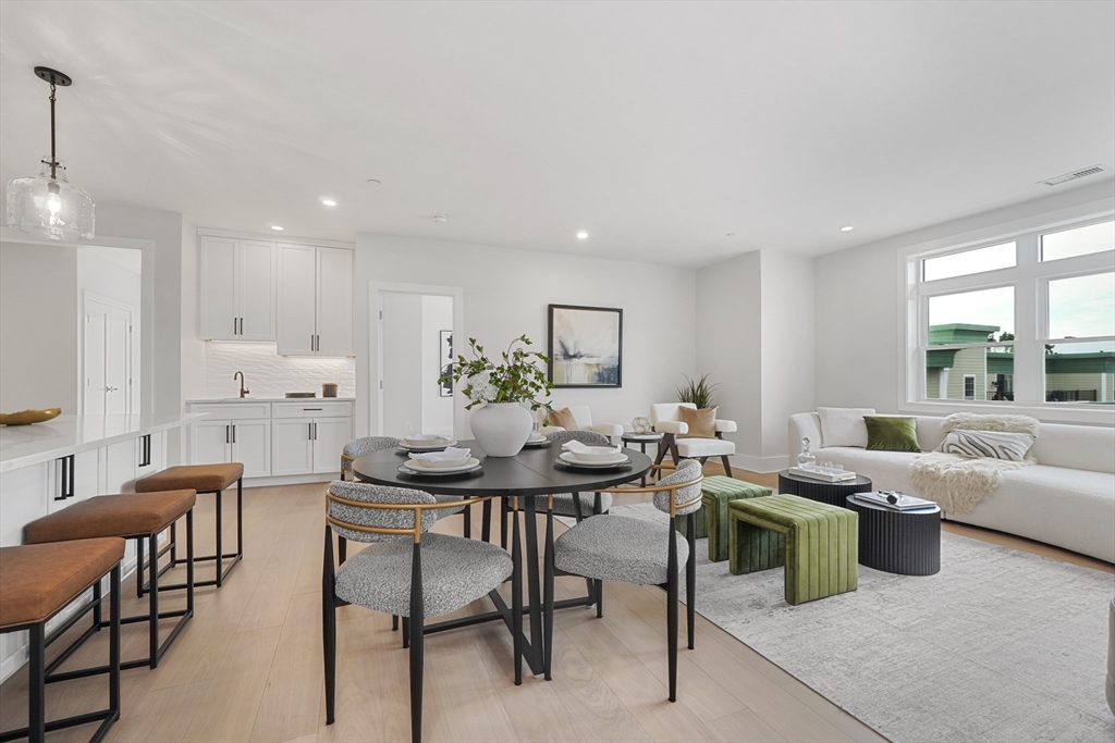 62 Foundry St #505 Wakefield, MA 01880