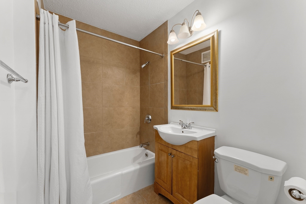 151 Tremont St #11U Boston, MA 02111