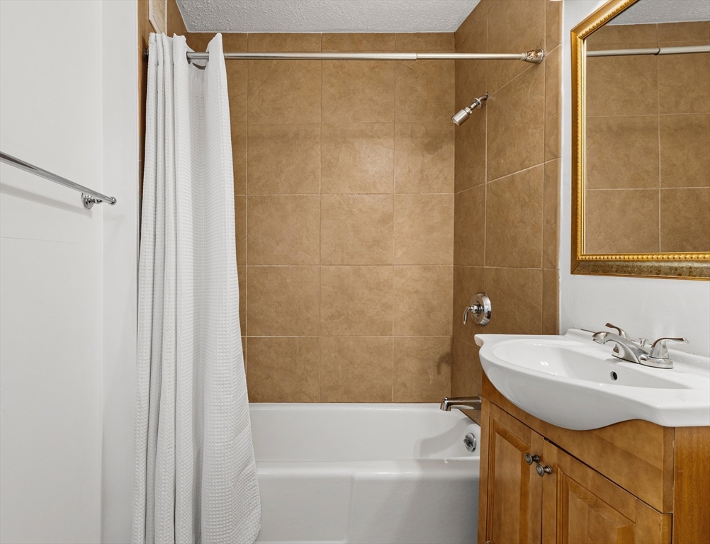 151 Tremont St #11U Boston, MA 02111