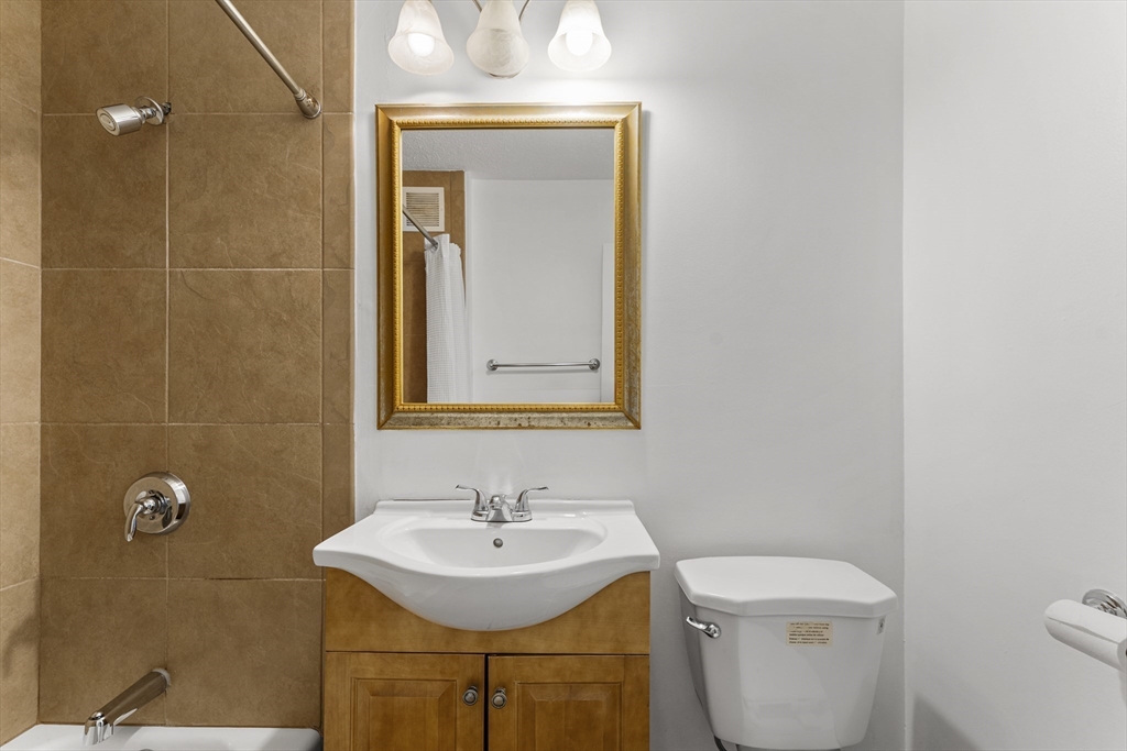 151 Tremont St #11U Boston, MA 02111