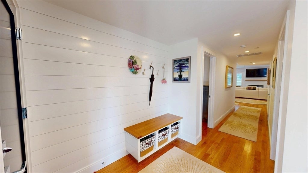 20 Lawrence St #2 Wakefield, MA 01880