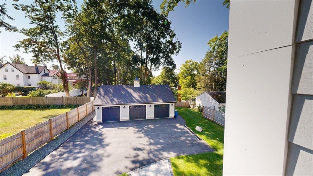 20 Lawrence St #2 Wakefield, MA 01880