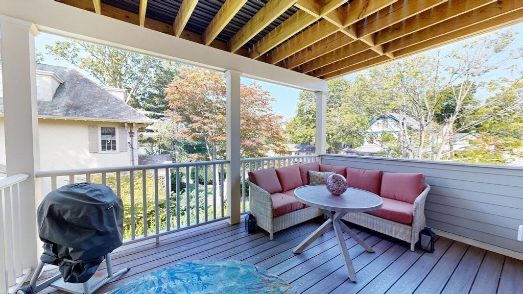 20 Lawrence St #2 Wakefield, MA 01880