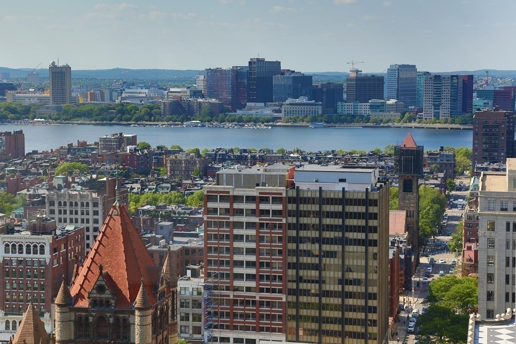 400 uart St #23E Boston, MA 02116