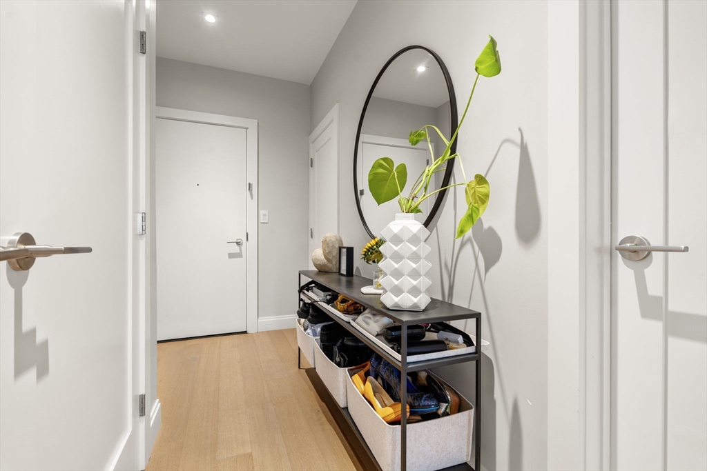 100 Shawmut Ave #908 Boston, MA 02118