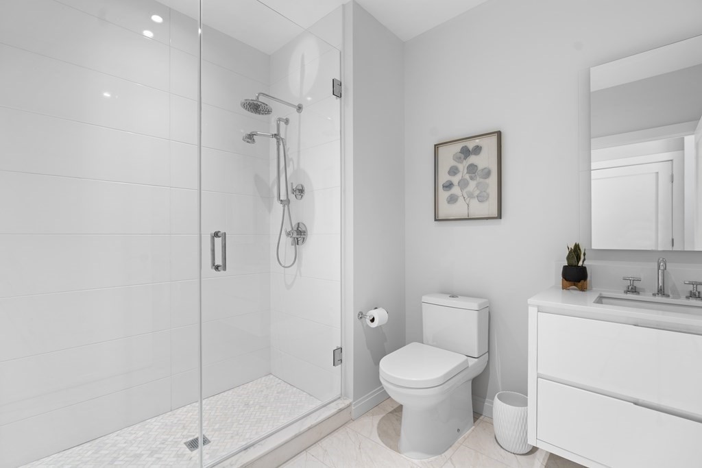 100 Shawmut Ave #908 Boston, MA 02118