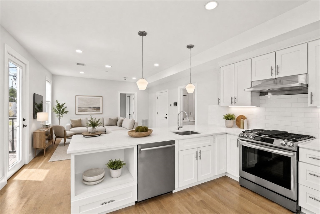 4 Wakefield Ave #4 Wakefield, MA 01880