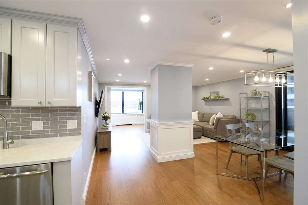 65 East India Row #9C Boston, MA 02110