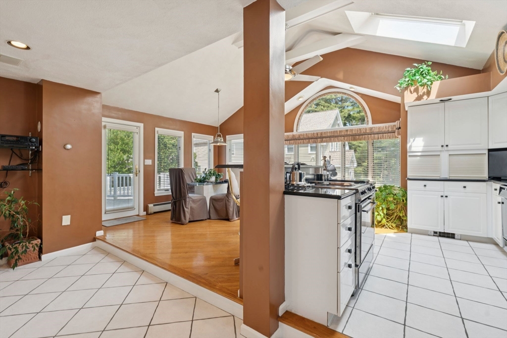 42 Woodland Rd Wakefield, MA 01880