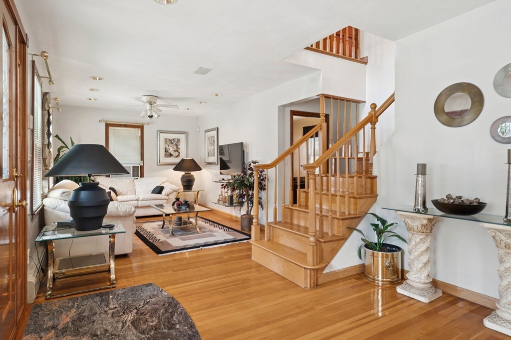 42 Woodland Rd Wakefield, MA 01880