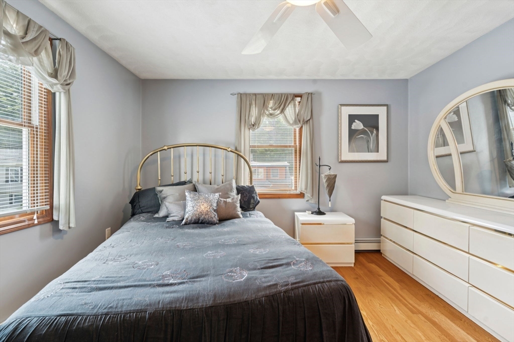 42 Woodland Rd Wakefield, MA 01880