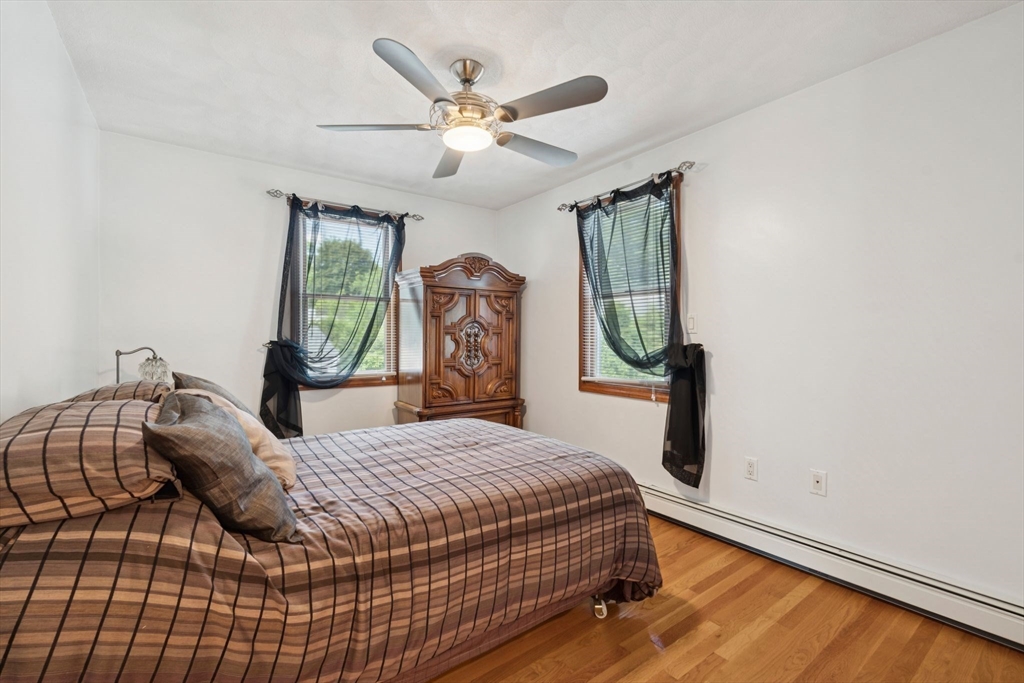 42 Woodland Rd Wakefield, MA 01880