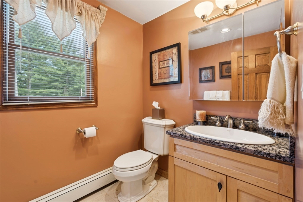 42 Woodland Rd Wakefield, MA 01880