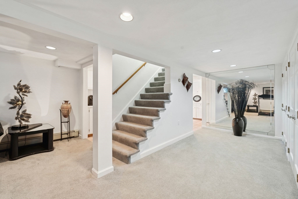 42 Woodland Rd Wakefield, MA 01880