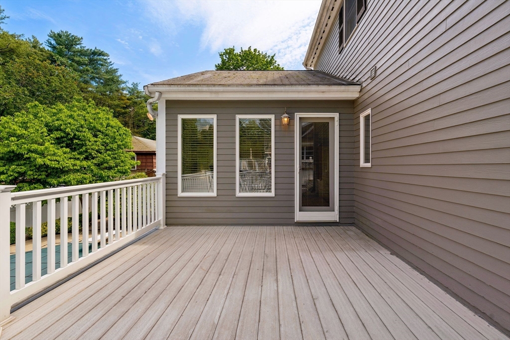 42 Woodland Rd Wakefield, MA 01880