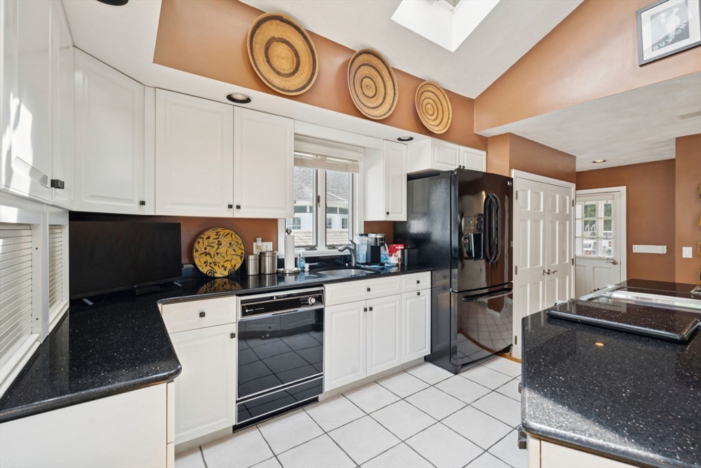 42 Woodland Rd Wakefield, MA 01880