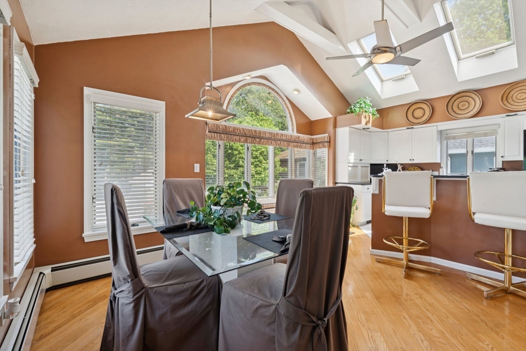 42 Woodland Rd Wakefield, MA 01880