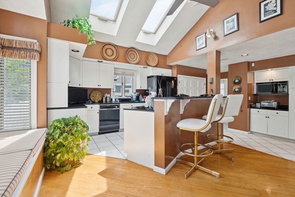 42 Woodland Rd Wakefield, MA 01880