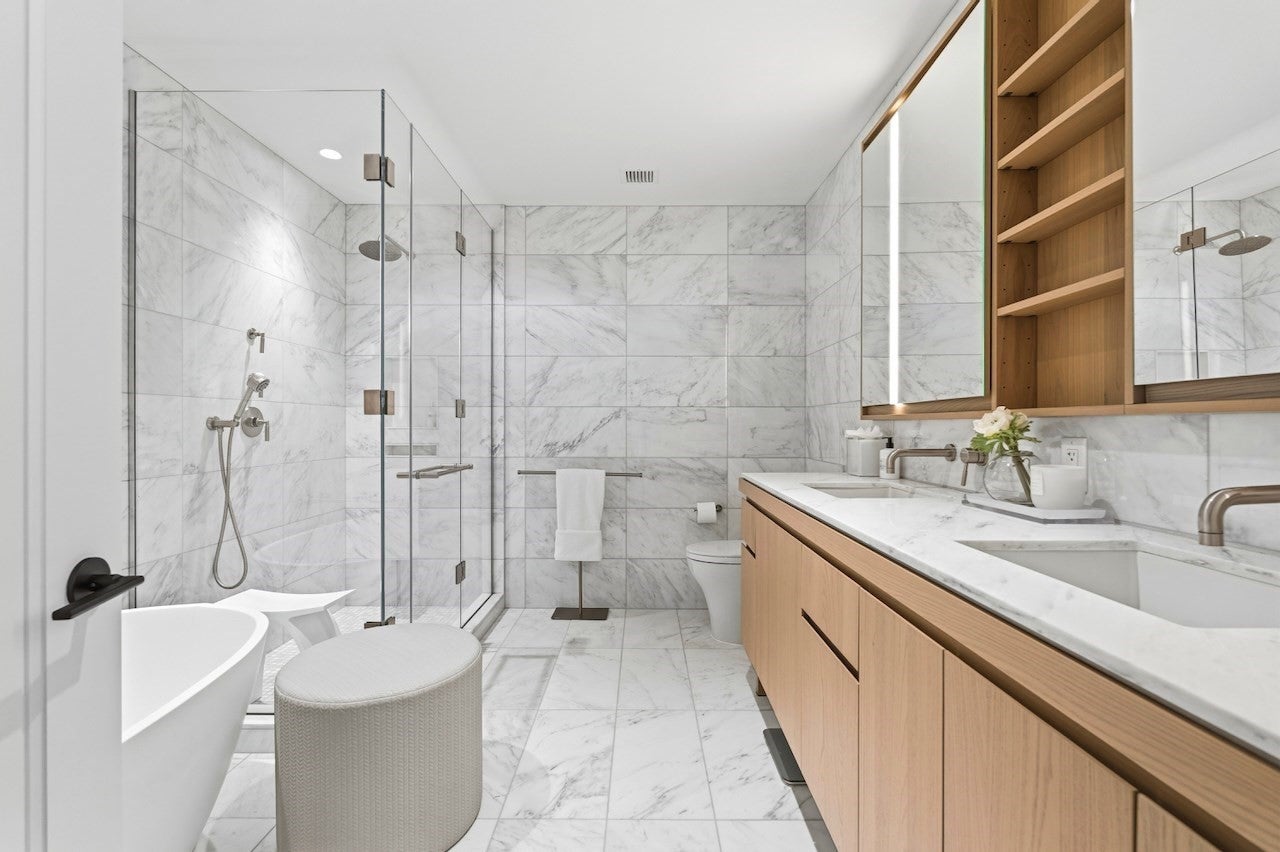 430 uart St #32A Boston, MA 02116