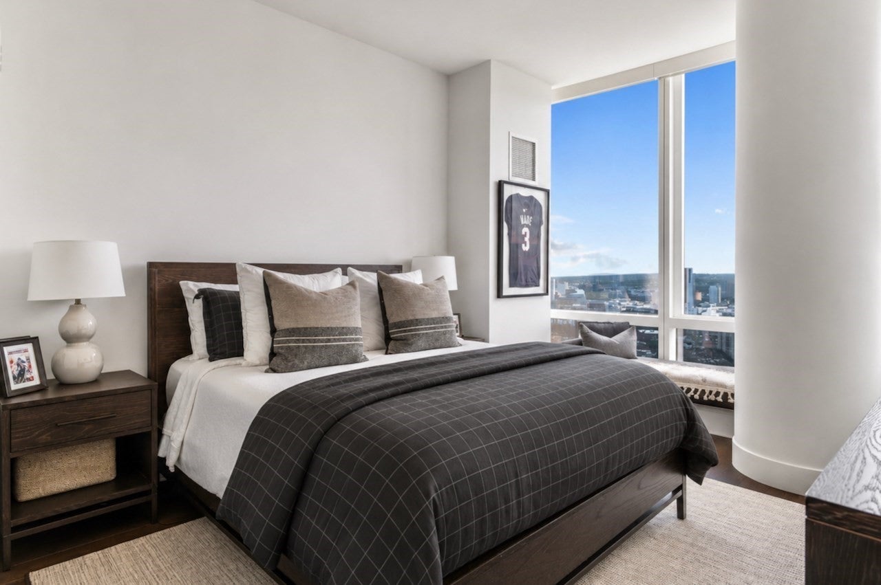 430 uart St #32A Boston, MA 02116