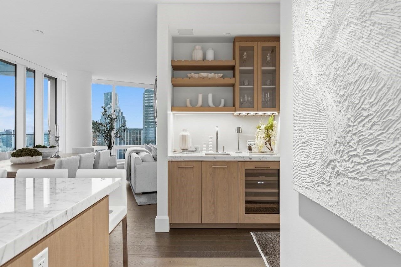 430 uart St #32A Boston, MA 02116